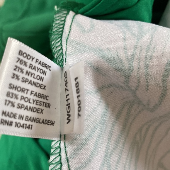 Lady Hagen NWT sz xs golf/ tennis skort “Tropic Palm Wrap” Lush Green Resort - Picture 10 of 10